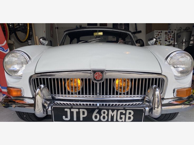 Thumbnail Photo undefined for 1968 MG MGB